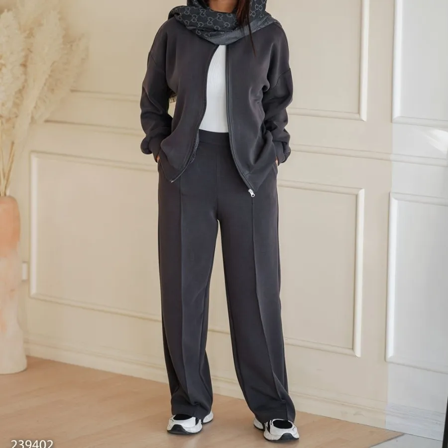 سوییشرت و شلوار