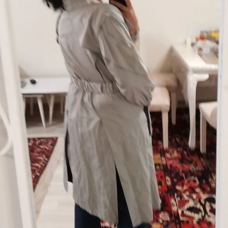 بارانی خاکستری مشکی نو تگ