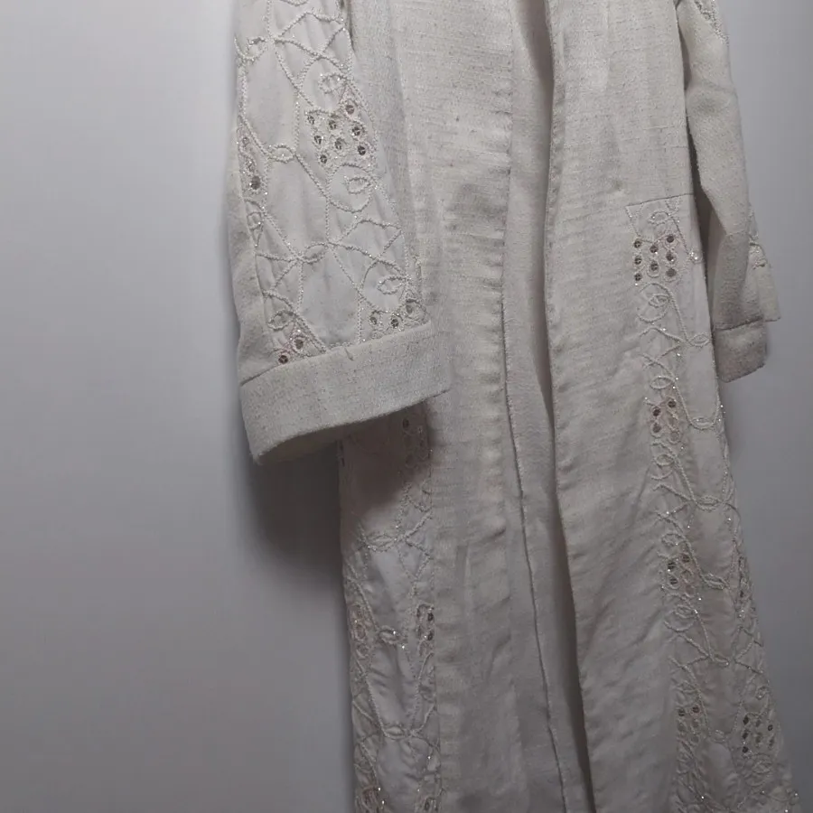 مانتو رنگ استخوانی