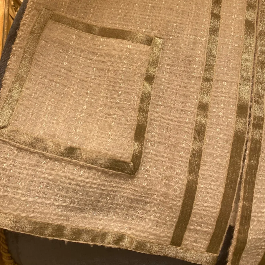 کت پشمی سفید شنل