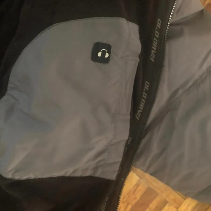 کاپشن پر زمستونی