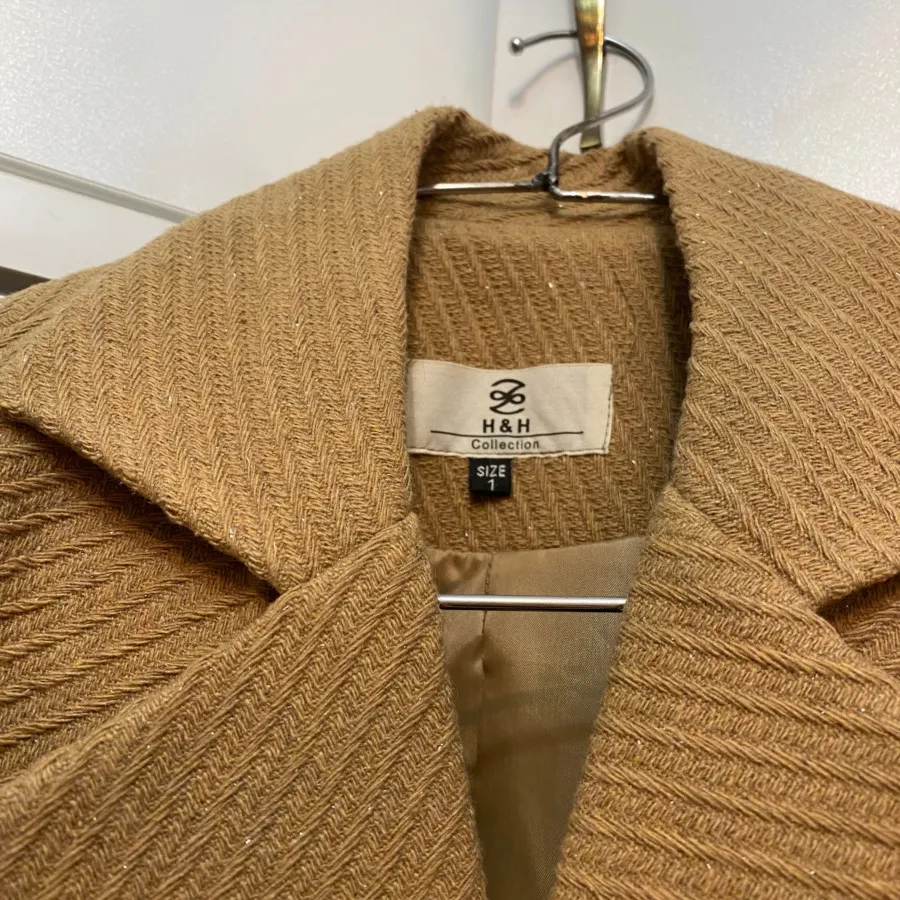 پالتو شتری رنگ