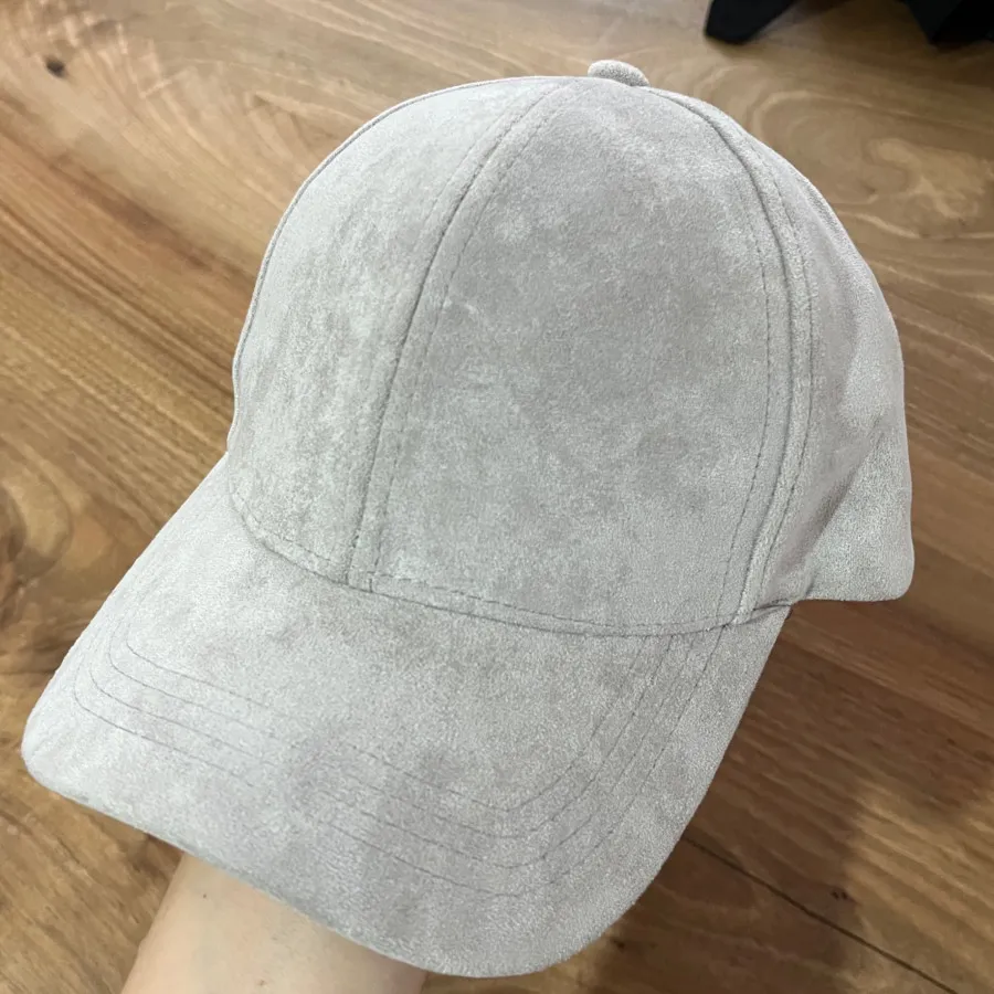 کلاه جیر طوسی