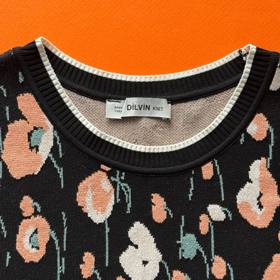 وست گلدار Dilvin