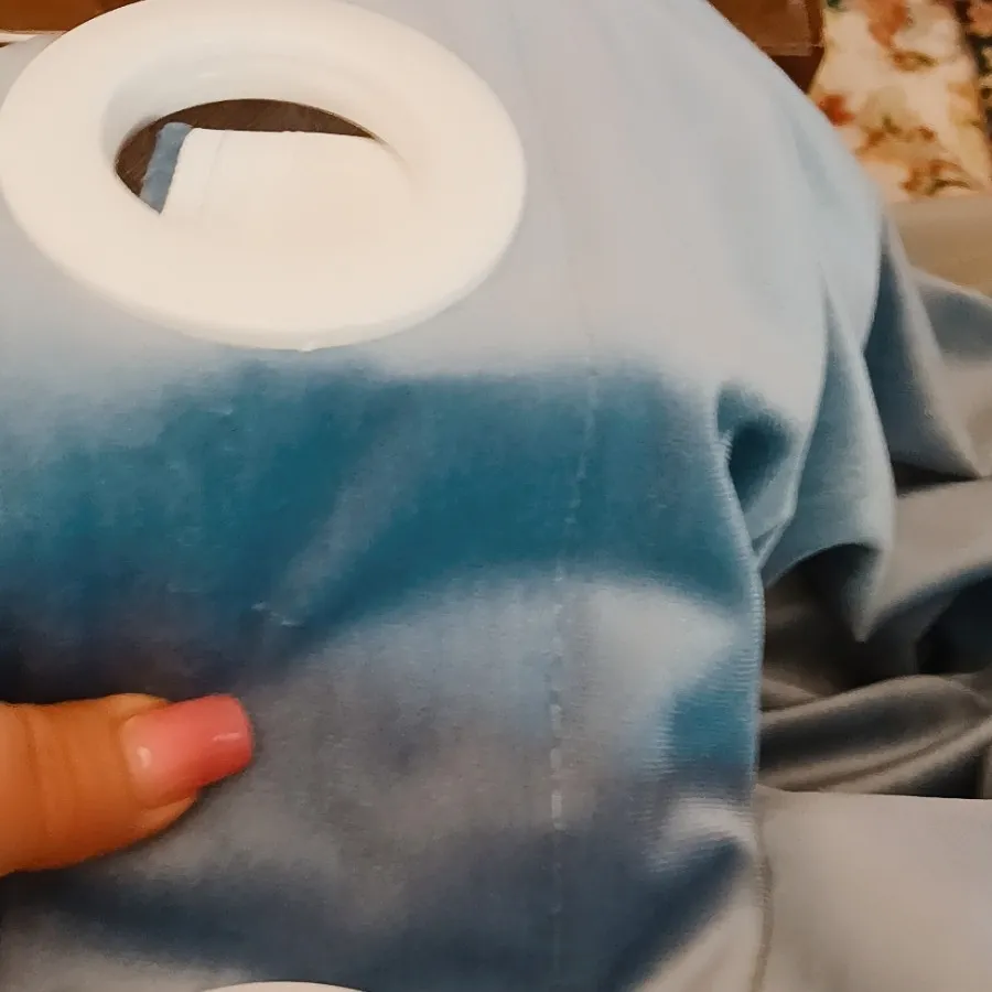 پرده مخمل آلمانی