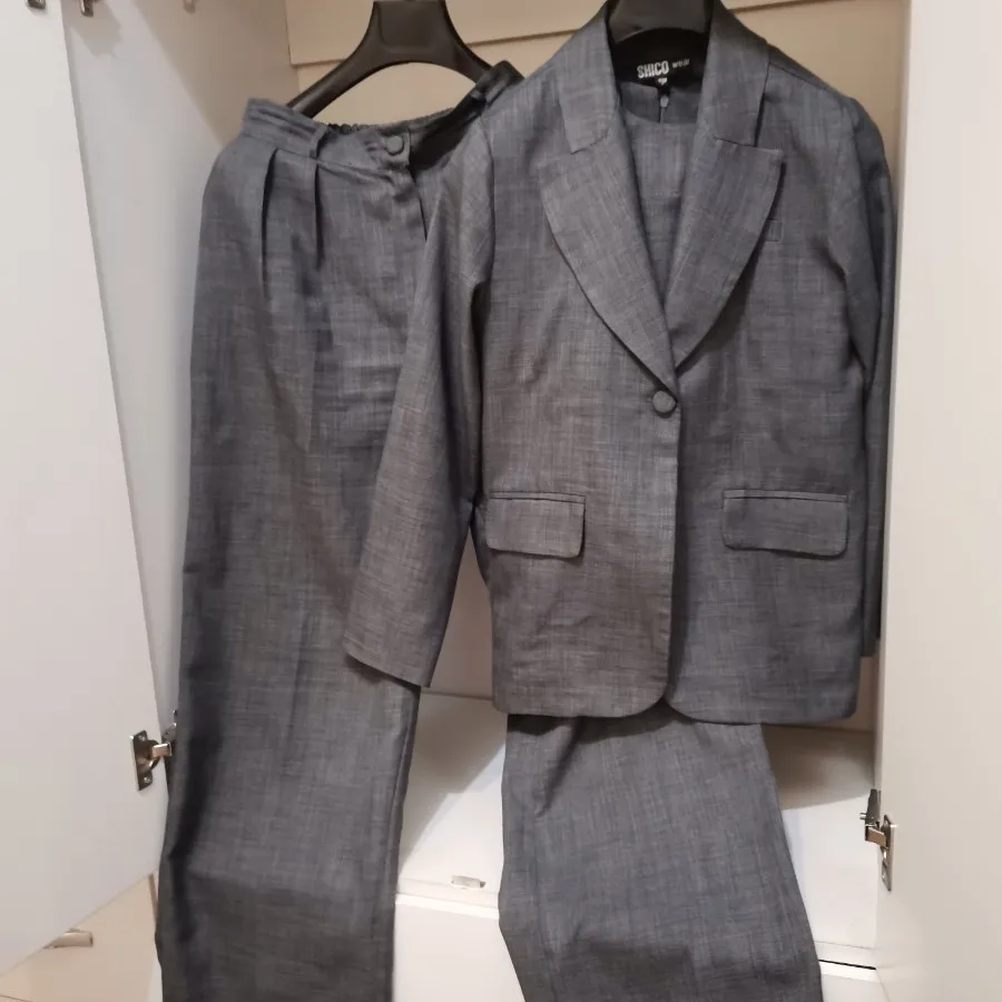 ست سه تکه طوسی دودی کت