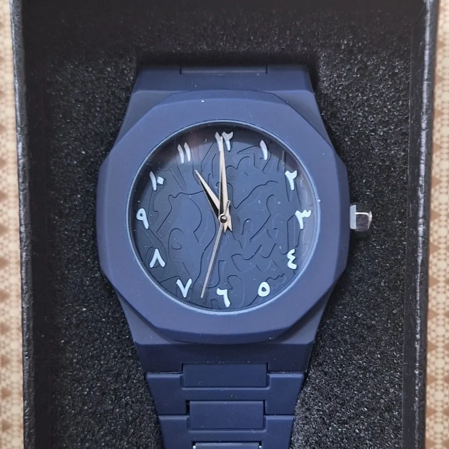 ساعت مچی مردانه بند کربنی