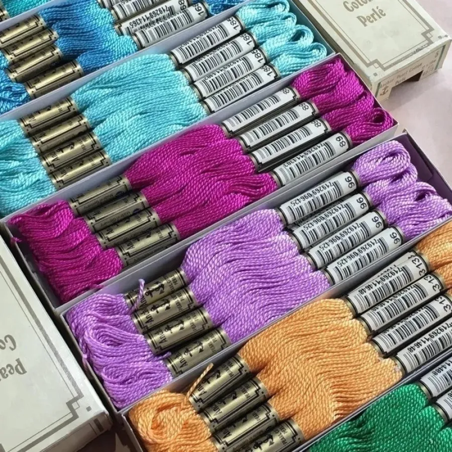 13 عدد نخ گلدوزی آنکر