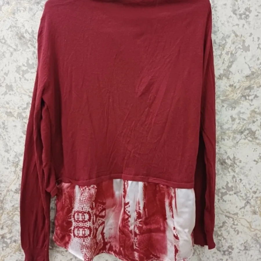 بلوز زیر و رو چسبیده