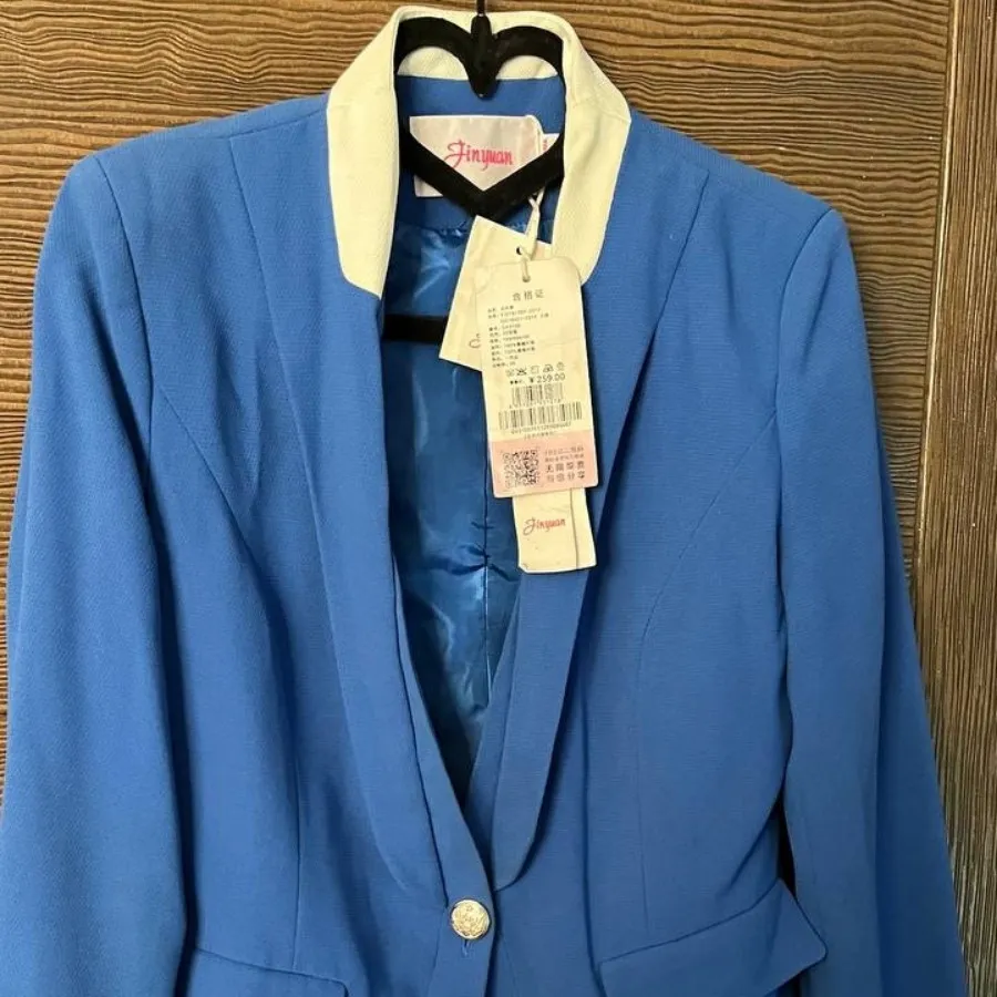 کت و دامن مجلسیه