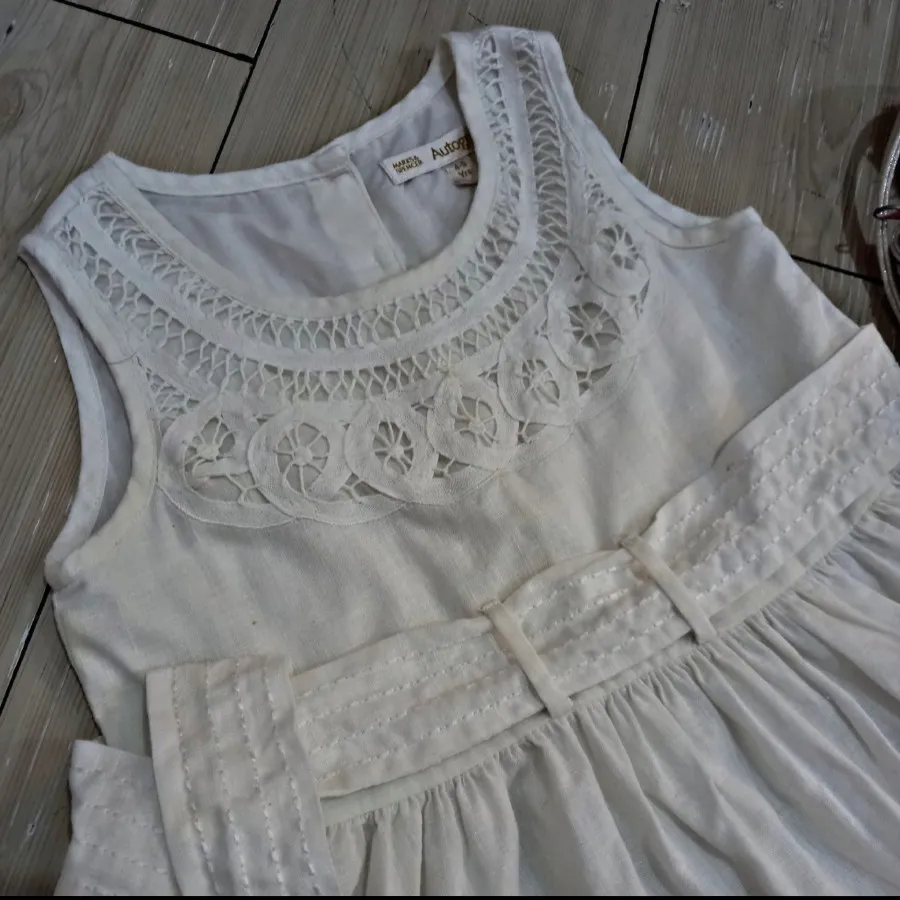 پیراهن سفید مجلسی دخترانه