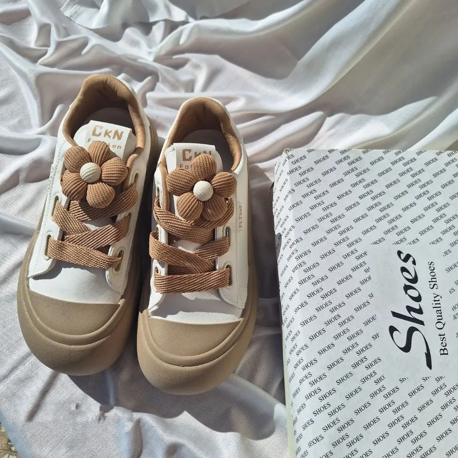 ??کتونی طرح گل جذاااب?