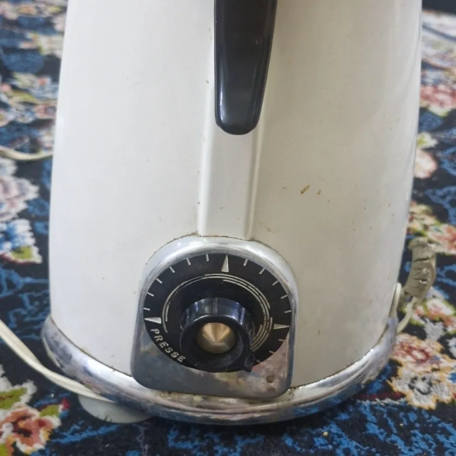 آبمیوه گیری قدیمی