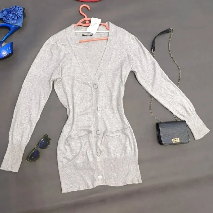 بافت جلو دکمه خور طوسی