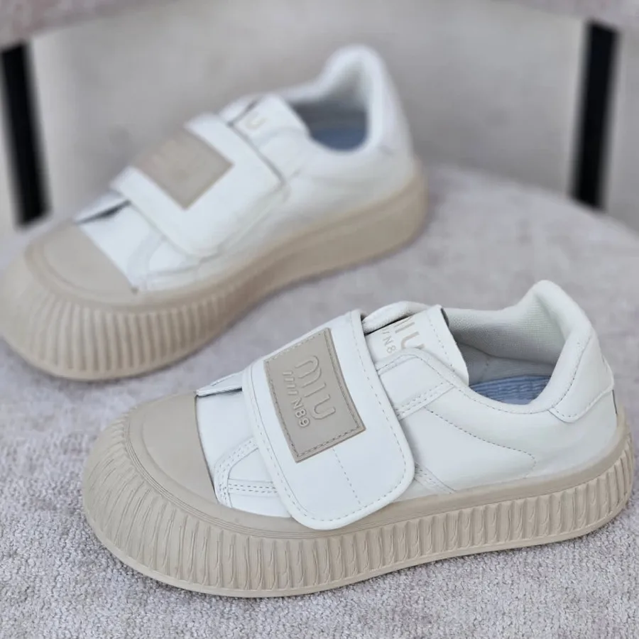 کتونی وارداتی چسبی