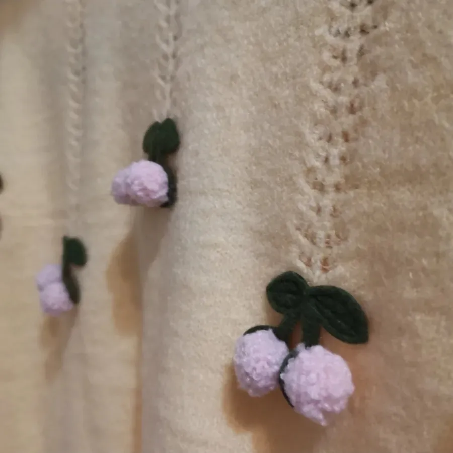 بافت زرد کره ای گیلاس دار