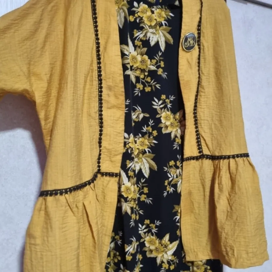 ساحلی و مانتو