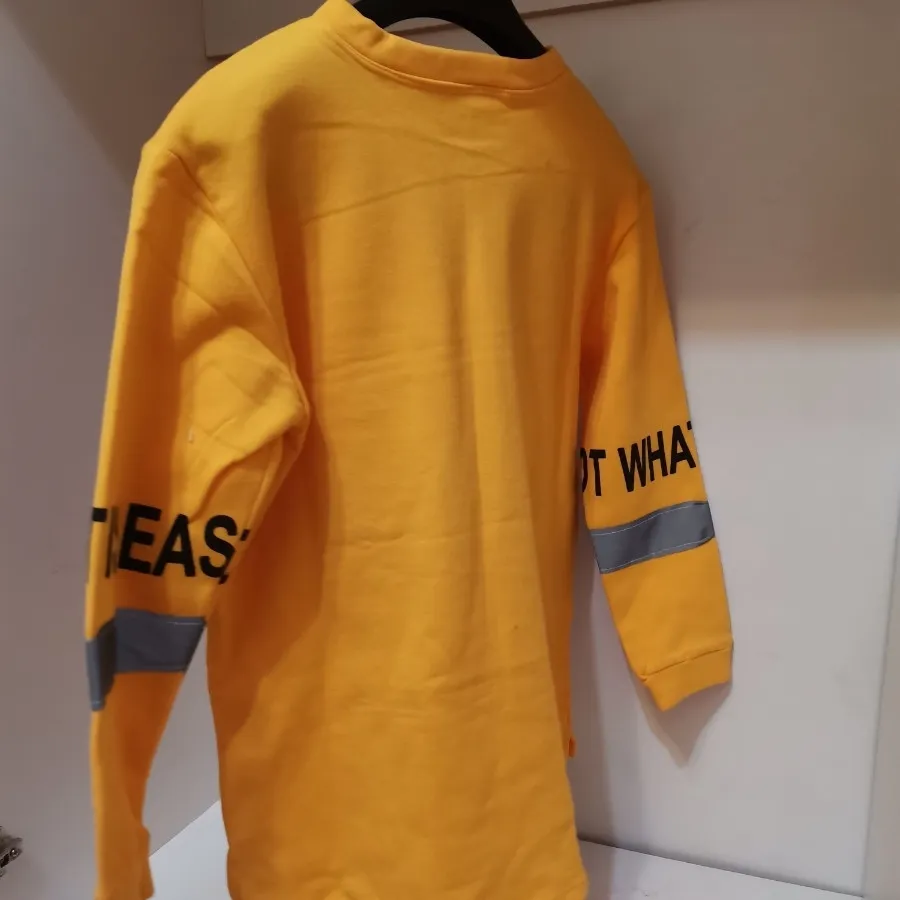 دورس زرد تو کرک گرم بالا