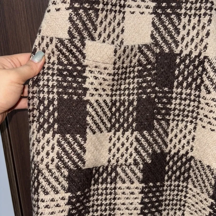 شکت پشمی جلو بسته