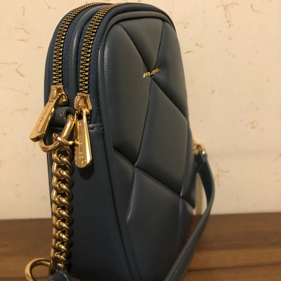 کیف دیوید جونز