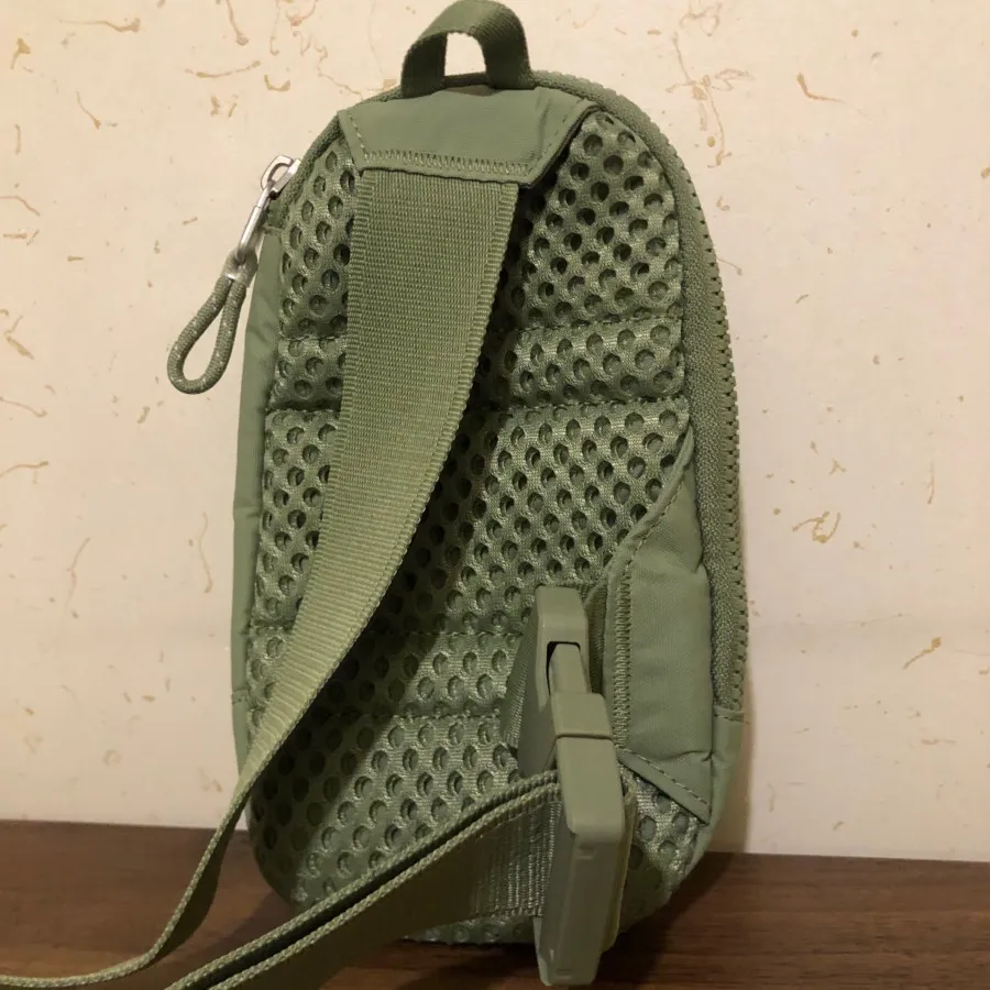 کیف کراس بادی نایکی