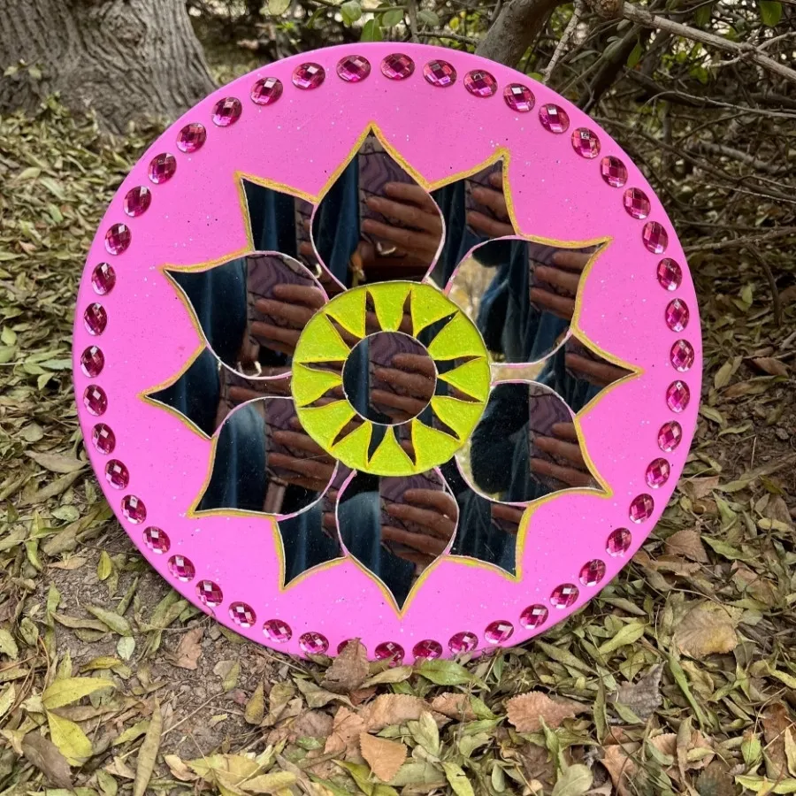 دیوار کوب سفالی