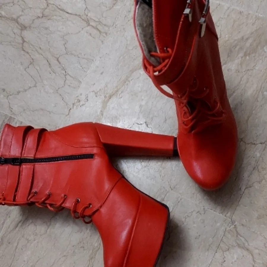 نیم بوت سایز 38