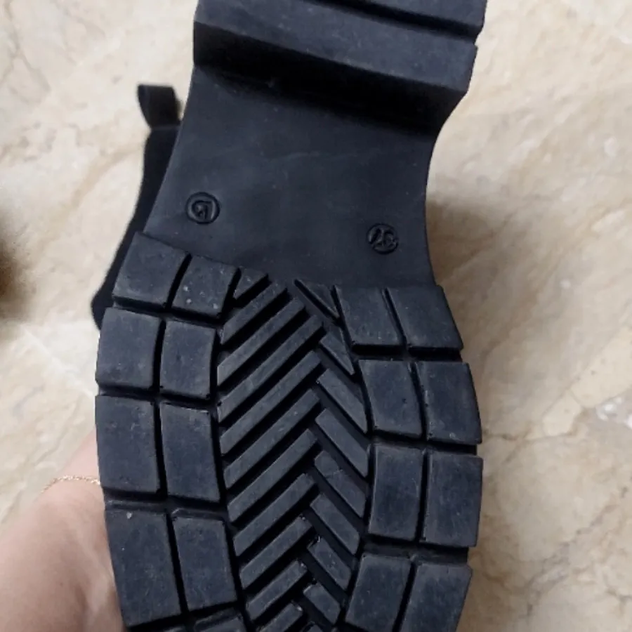 نیم بوت ساق کشی