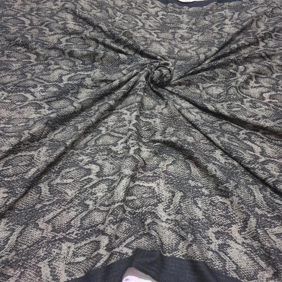 روسری پوست ماری