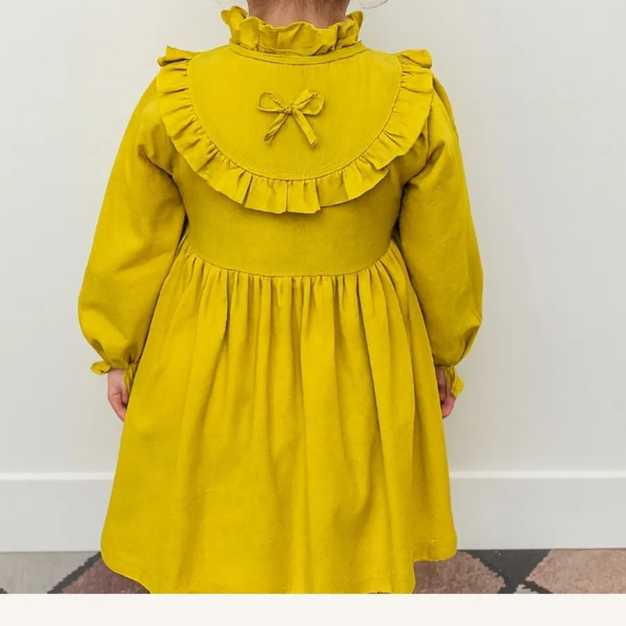 پیراهن دخترانه