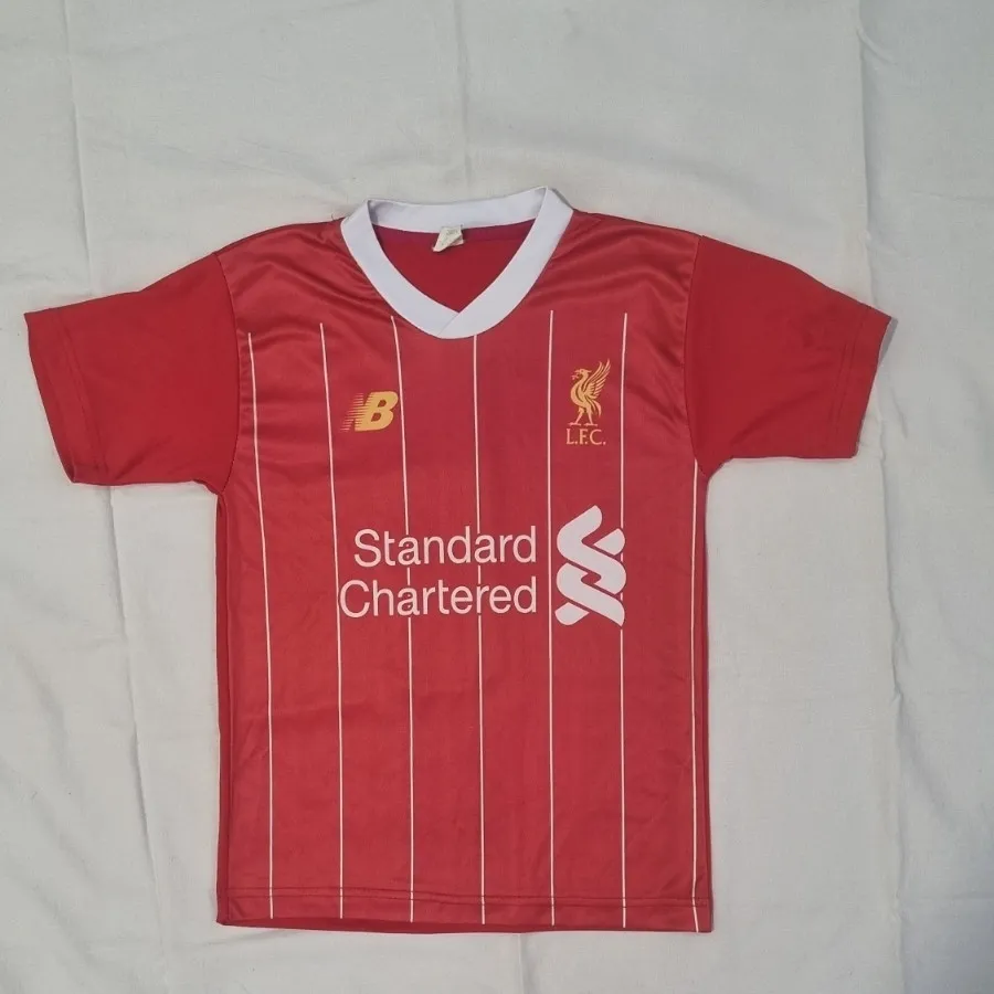 لباس ورزشی بچگانه