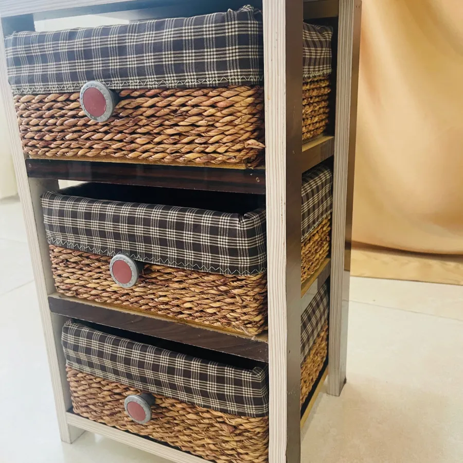 استند سه طبقه حصیری