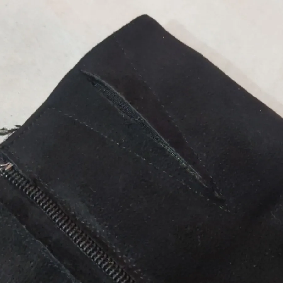 بوت بلند و لج دار چرم