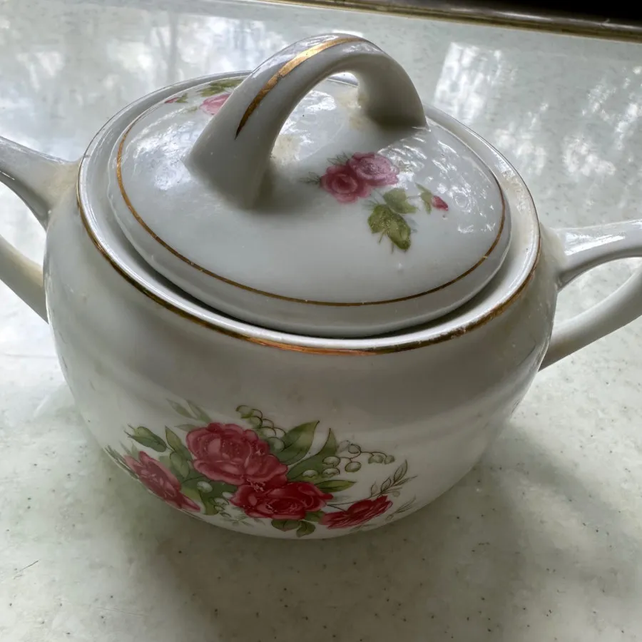 قندان گل سرخ انتیک