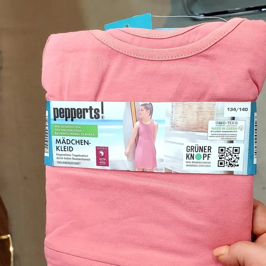 پیراهن دخترانه