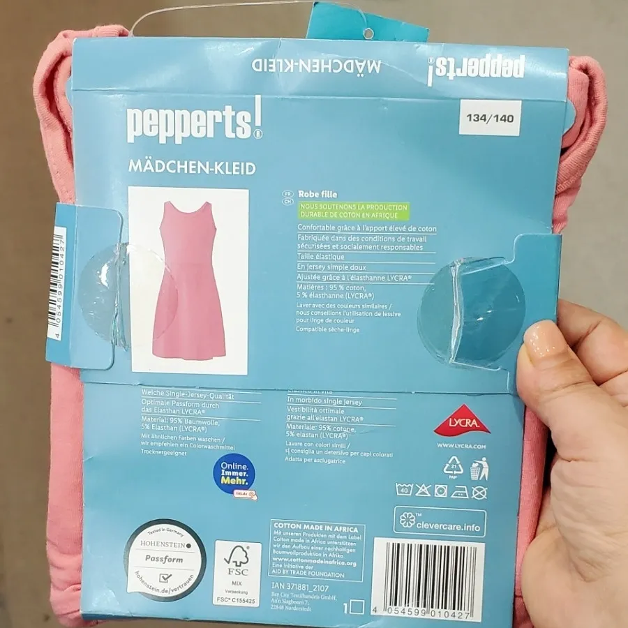 پیراهن دخترانه