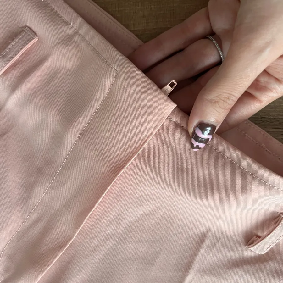 شلوار کرپ صورتی