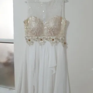 لباس دنباله دار مجلسی