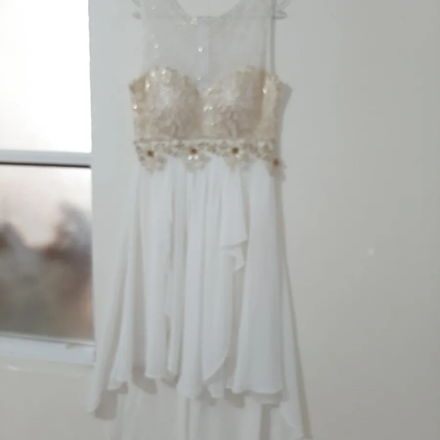 لباس دنباله دار مجلسی