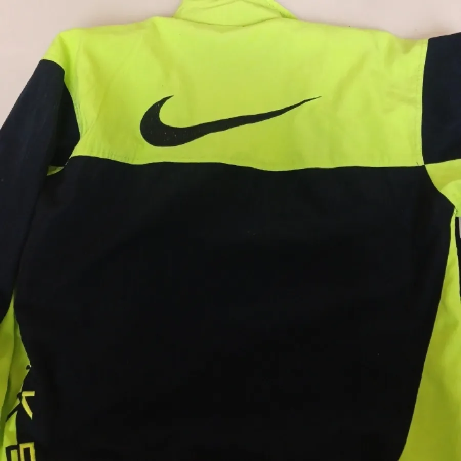 کاپشن ورزشی نایکی