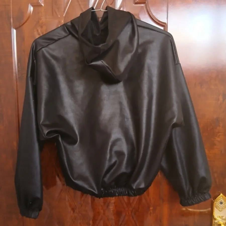 ست کراپ و شلوار