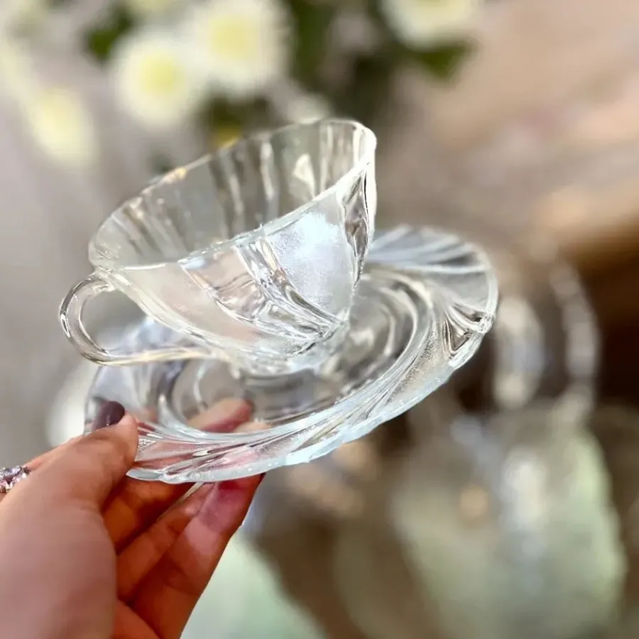 سرویس کامل غذاخوری