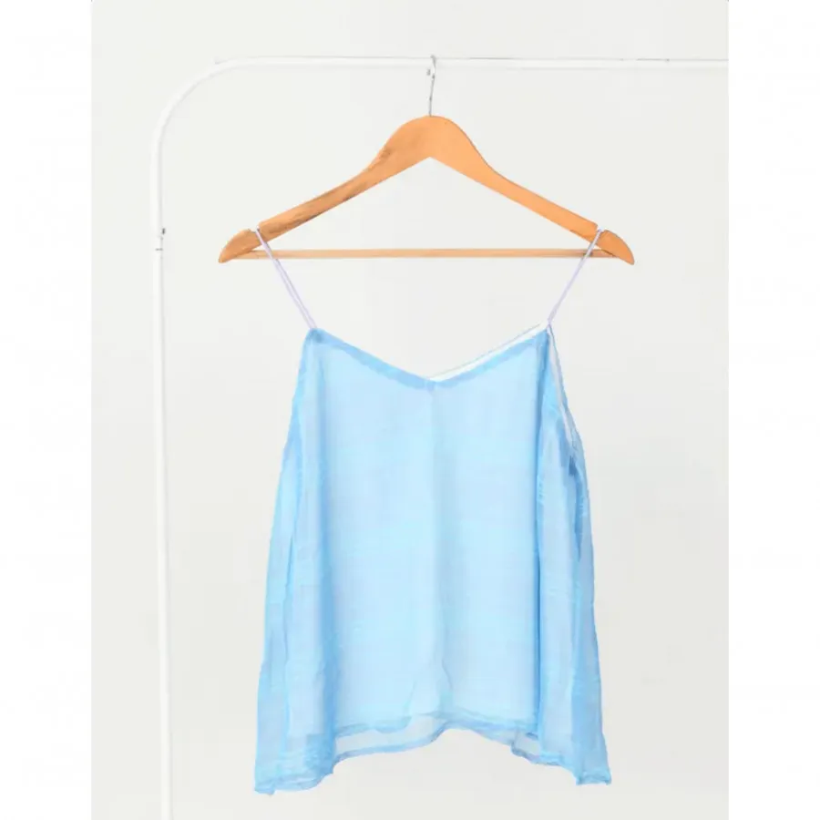 تاپ زنانه و دخترانه