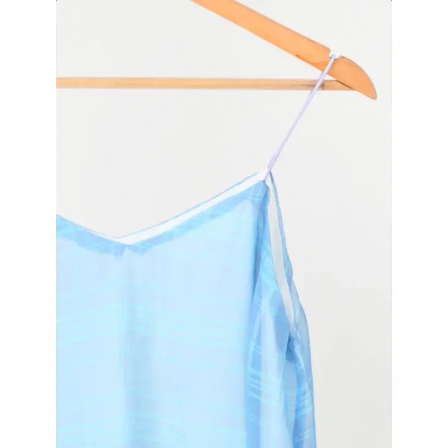 تاپ زنانه و دخترانه