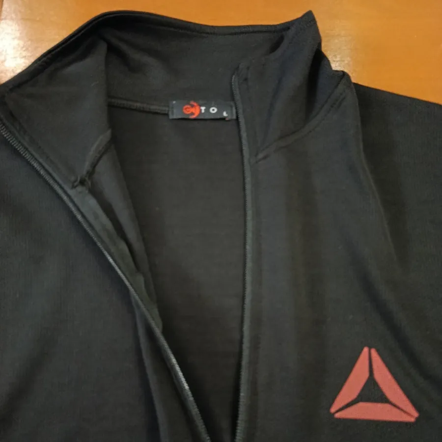 مانتو ورزشی