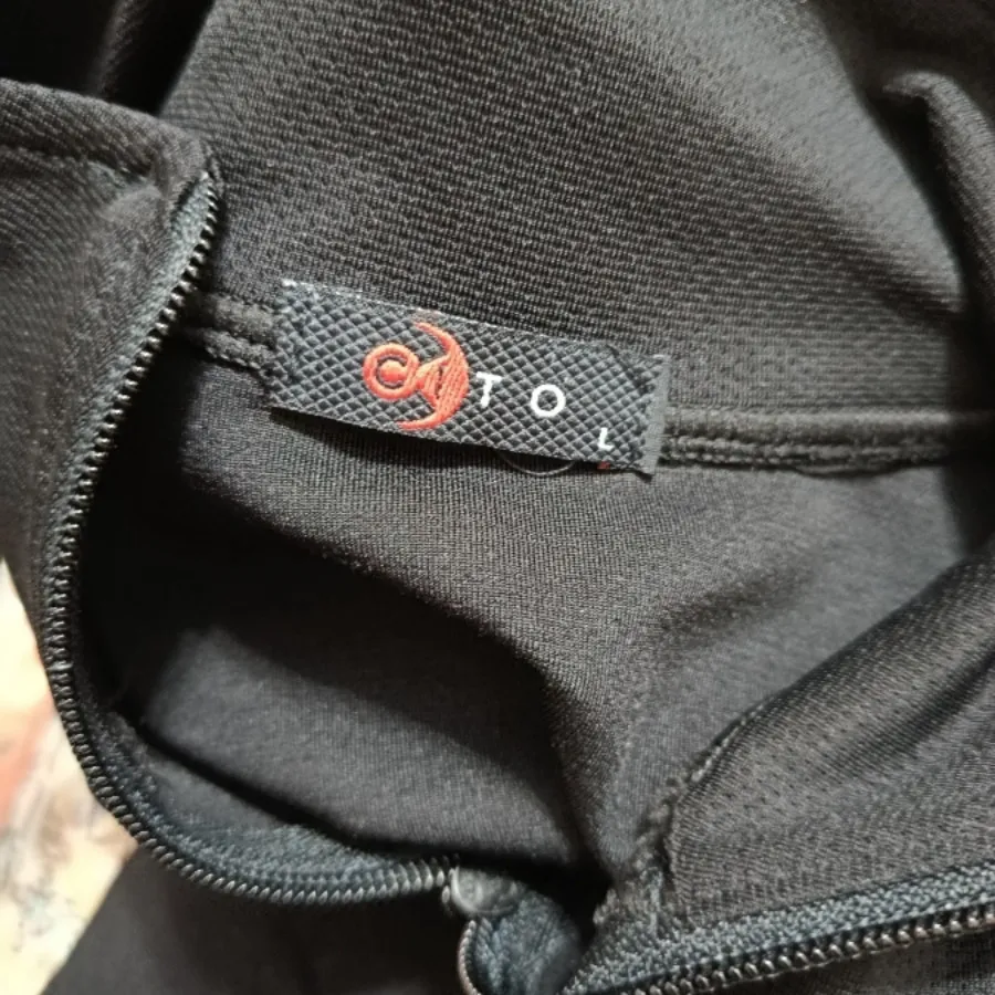 مانتو ورزشی