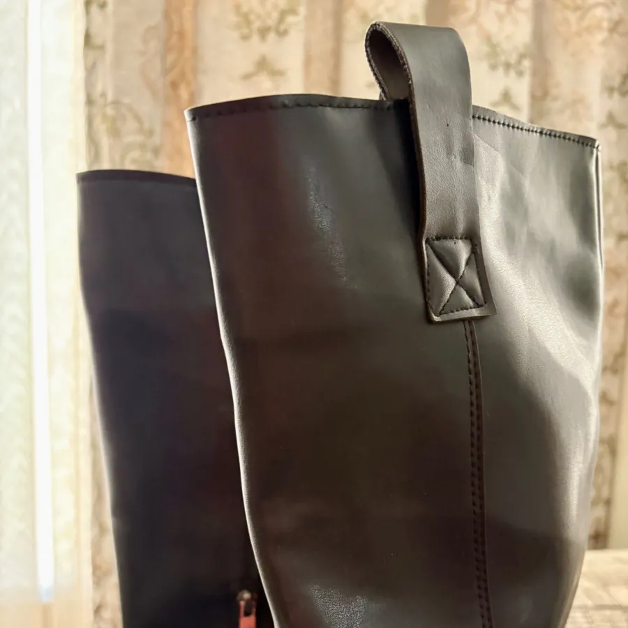 بوت مشکی بلند