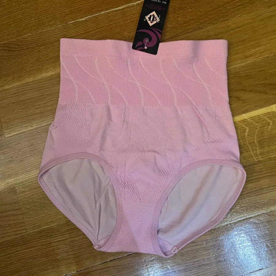 شورت گنی نخی وارداتی