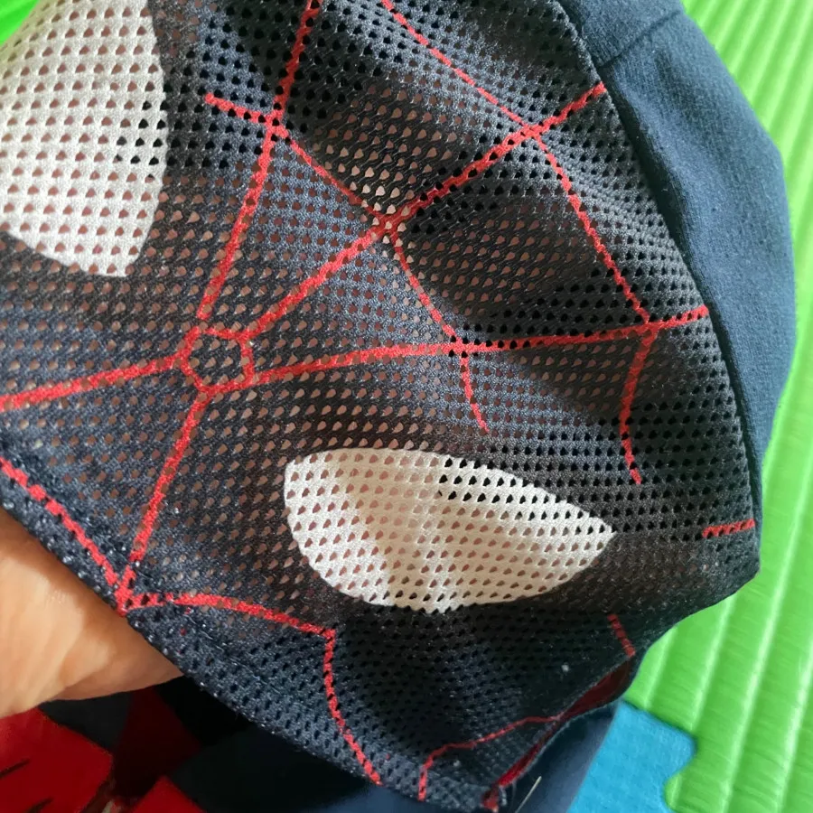 هودی نازک السیواکیکی