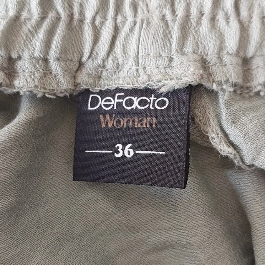 شلوار پارچه ای دیفکتو